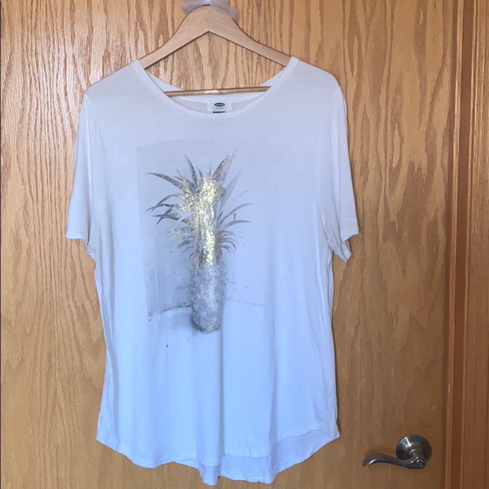 Pineapple shirt